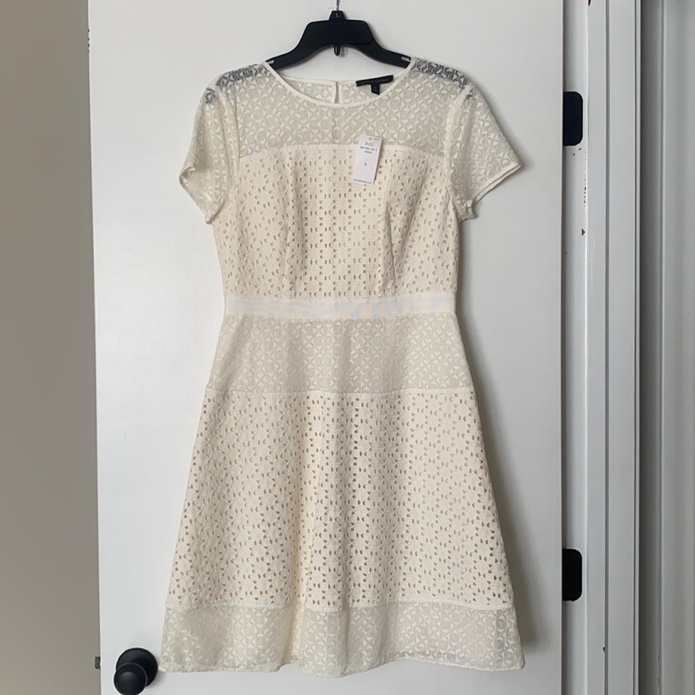 Banana Republic New white dress with tag